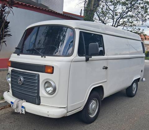 VOLKSWAGEN KOMBI 1.4 MI FURGÃO 8V FLEX 3P MANUAL VOLKSWAGEN KOMBI 1.4 MI FURGÃO 8V FLEX 3P MANUAL